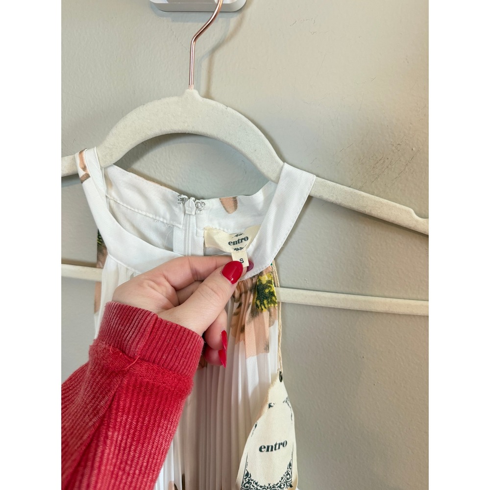 Entro • NWT White Peach Floral Pleated Halter Mini Dress Sleeveless Summer Sm - Picture 5 of 10
